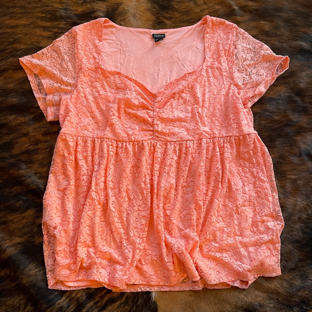 Torrid coral Lace blouse womens size 4